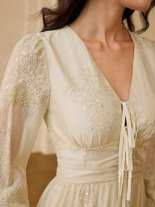 ZEYLAH WOMEN'S ELEGANT Sexy FLORAL EMBROIDERED FITTED WAIST DRESS Golf White Autumn - Apricot - View 3