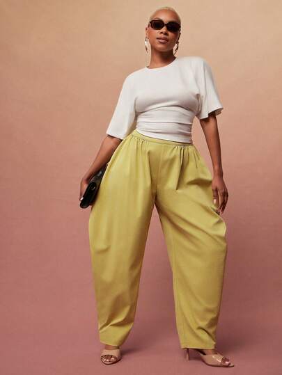 Vixey Solid Woven Gathered Waist Barrel Shaped Ankle Pants