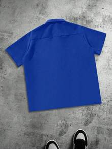Manfinity Roghcode Manfinity Streetrush Men's Loose Fit Utility Pocket Design Casual Shirt, Blue Button-Up Short Sleeve Multi Shirt, Button Up Men Shirt, Street - Royal Blue - View 2