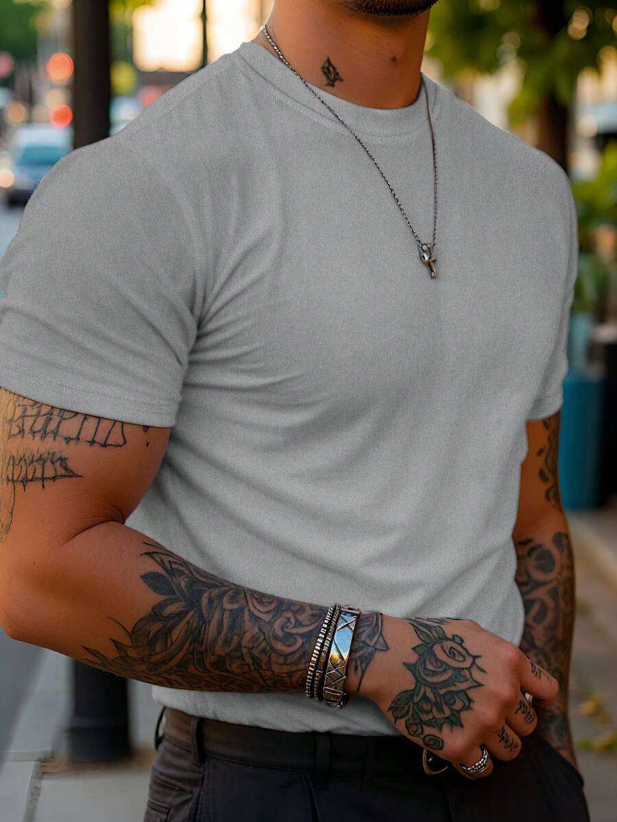Manfinity Dauomo Men's Solid Color Casual Crew Neck Short Sleeve T-Shirt, Summer Day Light Grey - Grey - View 1