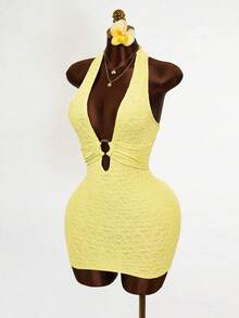 Mistrie Vestido curto feminino sexy de férias, cor sólida, decote em V profundo, costas nuas e alças no pescoço. - Luz amarela - Ver 5