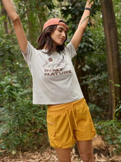 SHEIN In My Nature 女士字母和山脉印花圆领户外短袖T恤
