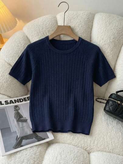 Top corto de punto para mujer, manga corta abullonada, tejido acanalado, cuello redondo, ajuste elástico, diseño juvenil y femenino, ideal para combinar con jeans, shorts y faldas, prenda ligera ideal para primavera y verano, estilo casual y elegante, ideal para el colegio o looks de oficina, outfits urbanos y looks cómodos