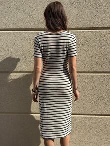 SHEIN Clasi Đầm kẻ sọc thanh lịch dành cho nữ, đa năng cho cả công sở và thường ngày, thích hợp cho mùa xuân/hè. - Đen và trắng - Xem 2