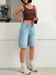 SHEIN Quần jean ngắn cạp thấp màu xanh nhạt, kiểu dáng đường phố, dài đến đầu gối, phong cách thường ngày. - Rửa nhẹ - Xem 4