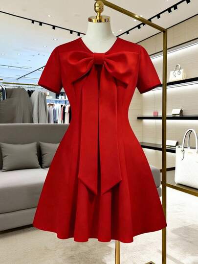 GlowEve CURVE 大码女士优雅法式浪漫中国红枣连衣裙