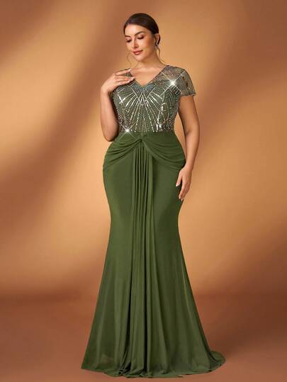 Serin 大码优雅奢华橄榄绿串珠刺绣拼接弹力针织V领修身鱼尾连衣裙，适合晚宴、盛会、音乐节、婚礼、新娘母亲等场合。