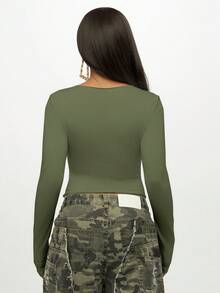 SUMWON WOMEN 蝴蝶印花长袖短款上衣 圆领修身 T 恤 - 卡其色 - 查看 2