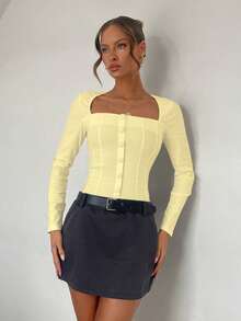 Leighera Áo sơ mi dài tay cổ vuông ôm dáng hiệu Niche Design - Màu vàng - Xem 6