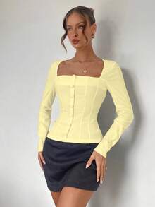 Leighera Áo sơ mi dài tay cổ vuông ôm dáng hiệu Niche Design - Màu vàng - Xem 5