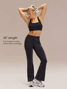 GLOWMODE 莫代尔罗纹镂空亮面无缝腰后口袋喇叭紧身裤，中等强度，适合健身房锻炼、日常休闲穿着 - 黑色 - 查看 2