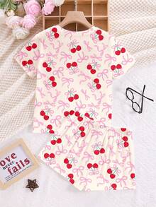 SHEIN 奶油白色，可爱甜美迷你粉色蝴蝶结樱桃印花少女休闲简约圆领短袖T恤和短裤睡衣套装，适合夏季，清凉一夏！用这款樱桃蝴蝶结两件套睡衣套装，彻底颠覆你的家居服风格！适合慵懒的早晨、深夜零食跑和派对自拍。 - 彩色 - 查看 2