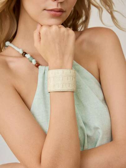 MOTF PREMIUM 预制皮革纹理个性化手链