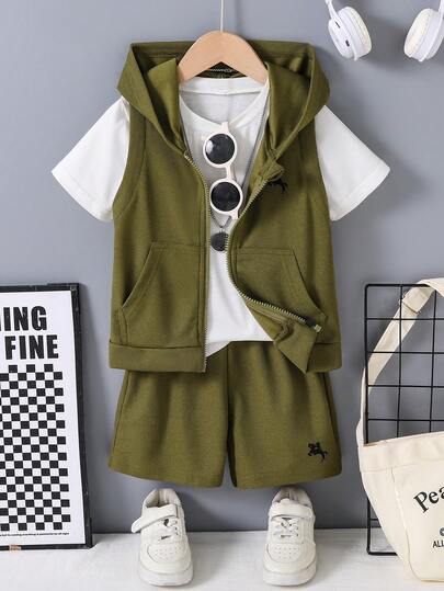 SHEIN Genkimix Kids Summer Young BoyCasual Solid Color Zip-Up Hooded Sports Vest Paired With Solid Color Shorts With Small Logo Print, Skin-Friendly Soft Fabric, Suitable For Young BoyTo Stay Fashionable And Comfortable In Daily Life