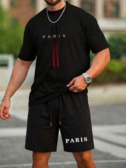 Conjunto 2 piezas para hombre: camiseta de manga corta con diseño estampado de líneas verticales degradadas y texto estilizado, pantalón corto coordinado con el mismo motivo, estilo urbano moderno y relajado para un look lleno de actitud casual y elegancia, perfecto para salidas informales y el día a día.