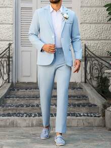 Manfinity Mode Bộ vest nam công sở dáng suông, gồm áo blazer và quần tây, thiết kế ve áo xẻ tạo thêm phong cách và khả năng phối đồ, phù hợp cho đi làm, công sở, dự tiệc và các buổi lễ. Bộ vest này là một món đồ đa năng không thể thiếu trong tủ quần áo của nam giới, thích hợp làm vest chú rể trong các buổi lễ, hoặc các dịp trang trọng. - Màu xanh lam - Xem 8
