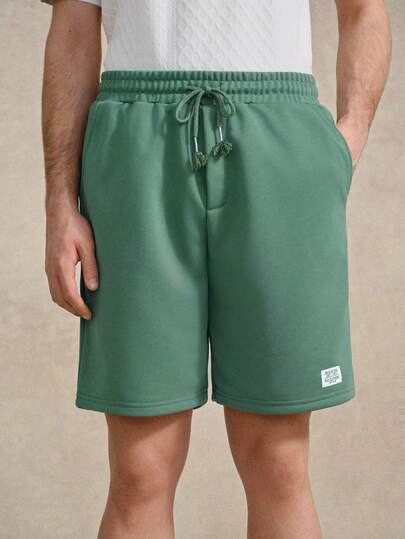 Courvante 男士字母图案抽绳腰带口袋针织休闲短裤 男士绿色短裤 男士街头风短裤 男士绿色泳裤 男士短裤 绿色Romwe 男士短裤 绿色运动短裤 男士运动短裤 夏季套装 男士Tenniscore运动短裤