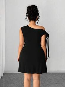 Elenzga Plus Size Women's Solid Color Asymmetrical Shoulder Short Dress - Black - View 2