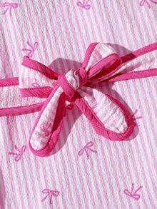 SHEIN Set Atasan Tanpa Lengan dan Celana Pendek untuk Anak Perempuan Remaja, Warna Pink Pastel, Musim Panas, Lucu, Liburan, Desain Garis-garis dengan Sabuk Pinggang, Gaya Komuter Sederhana untuk Pakaian Anak Perempuan Remaja - Berwarna merah muda - View 4