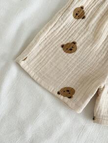 SHEIN Vintaside Kids 男婴夏季休闲纹理小熊印花短袖上衣和短裤套装 - 卡其色 - 查看 8
