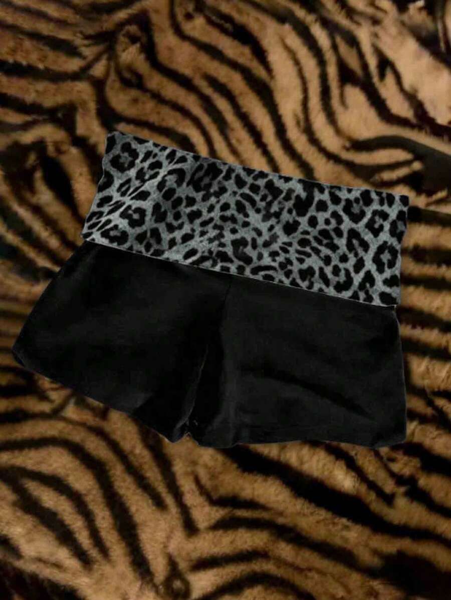SHEIN Y2K Women's Minimalist Leopard Print Contrast Color Shorts, Casual & Comfortable Daily Wear Shorts, Suitable For Leisure Outings In Summer - Black - View 1