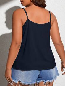 Calvaya Plus Size Contrast Color Lace Patchwork Casual Camisole Top - Blue - View 2