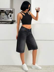 SHEIN Quần jean ngắn cạp thấp màu đen, kiểu dáng đường phố, dài đến dưới đầu gối. - màu đen - Xem 4