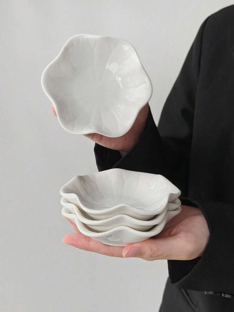 1 pièce Assiette à pâtisserie en porcelaine blanche élégante de style français , Assiette à dessert à pétales épaissie, assiette unique pour fruits secs et collations, assiette à petits fruits exquise pour les invités, délicate coupelle de trempage pour la maison. Idéal pour les restaurants, les pâtisseries et les salons. - Blanc - Voir 1