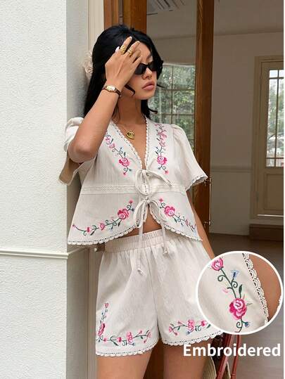 Serisse Women's Floral Embroidery Puff Sleeve Shirt And Shorts 2 Pieces Set, Vacation