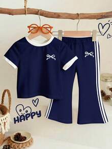 SHEIN Bộ đồ 2 mảnh cho bé gái họa tiết hoa retro dễ thương gồm áo thun tay ngắn cổ tròn dáng rộng và quần ống loe, thích hợp mặc hàng ngày, trang phục mùa xuân và mùa hè, thoải mái, lớp áo nhiều lớp cho bé gái, phong cách thời trang, trang phục thường ngày, quần áo họa tiết hoa retro cho trẻ em, dự tiệc, thư giãn, kỳ nghỉ. - Nhiều màu - Xem 3