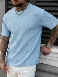 Manfinity CasualCool Men's Blue Textured Pleated Mature T-Shirt, Spring/Summer - Blue - View 4