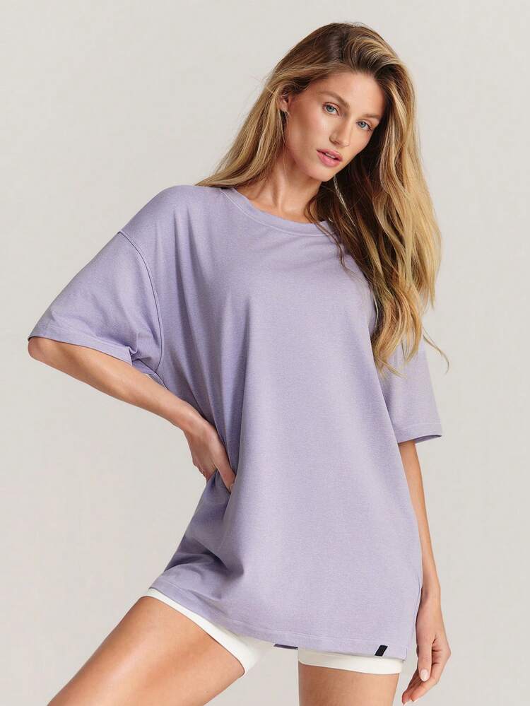 CloudKnit Float On Hip Length Soft Sweat-Wicking Relaxed Fit Crewneck Tee Gym Outdoors Daily Casual Wear