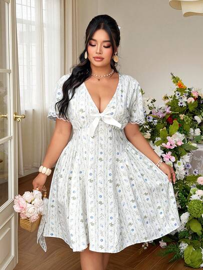 Celure Plus Size Deep V-Neck Allover Print Casual Short Sleeve Dress