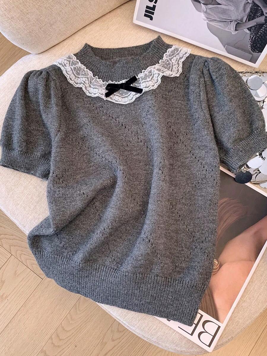 Franclia Suéter de punto nuevo para mujer de primavera/verano, diseño elegante y casual francés de ajuste ceñido, estilo coreano de alta gama con encaje, parche y manga farol con lazo - Gris - Ver 1