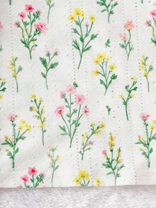 SHEIN Playful Pals 3件組女嬰可愛荷葉袖上衣 白色碎花夏季野餐鏤空提花面料 柔軟圓領休閒T恤 新款上市 - 彩色 - 查看 3