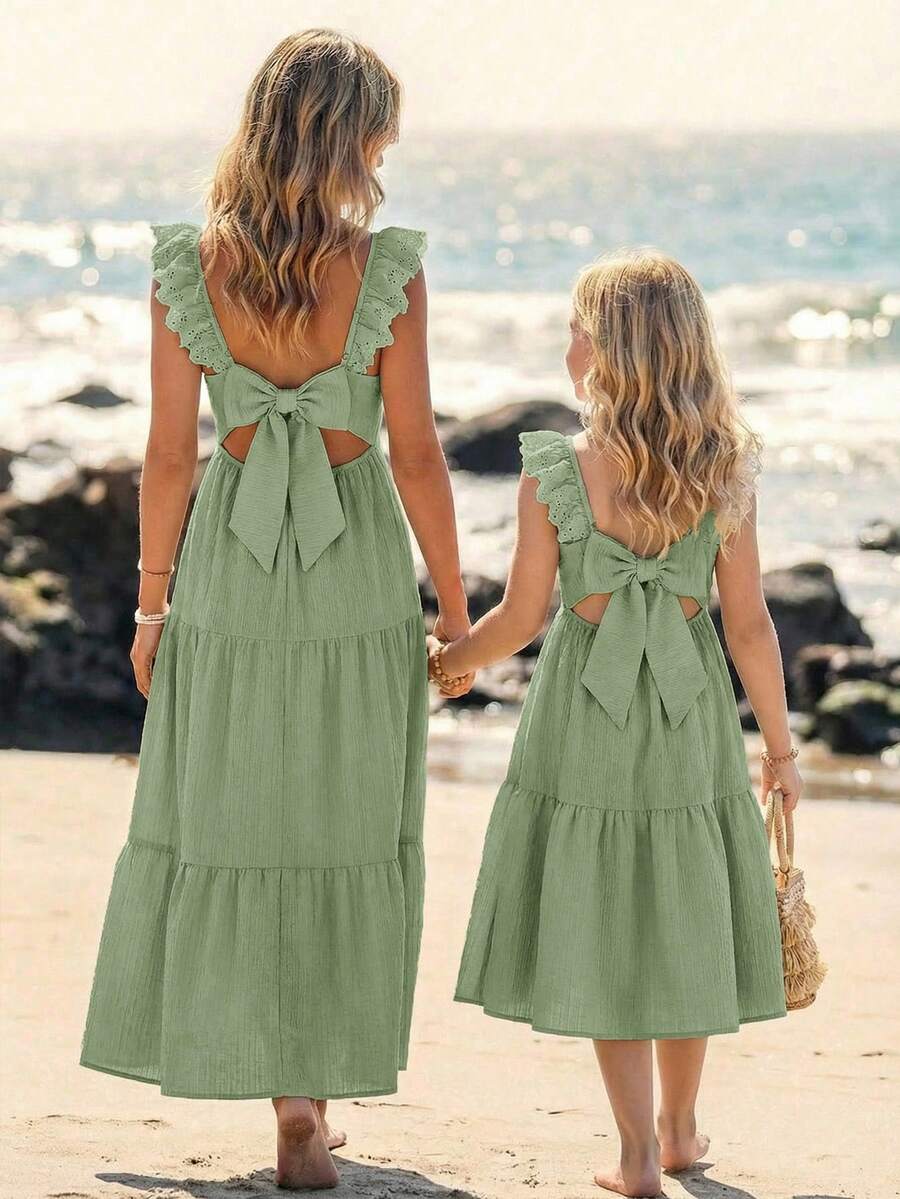 Emery Rose Kids Emery Rose Kids Đầm dệt trơn cổ vuông viền bèo cho bé gái tuổi teen màu be, đầm màu be cho bé gái, đầm màu sâm panh cho bé gái tuổi teen, đầm xếp nếp cho bé gái - Màu xanh Bạc hà - Xem 1