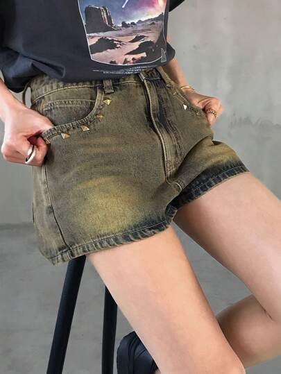 FRIFUL 女士休闲水洗牛仔短裤，铆钉装饰