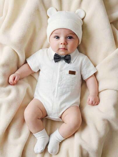 SHEIN Infant & Baby BoySummer Short Sleeve Romper, Comfortable & Non-Deformable, Minimalist & Elegant Design, Front Patch Closure, Crotch Design For Easy Dressing, Chest Pocket Decor, Suitable For Christening,  , Party, Formal Occasions, Photography, Vacation, School, Cocktail Party, Birthday And Daily WearWedding,Prom,Graduation