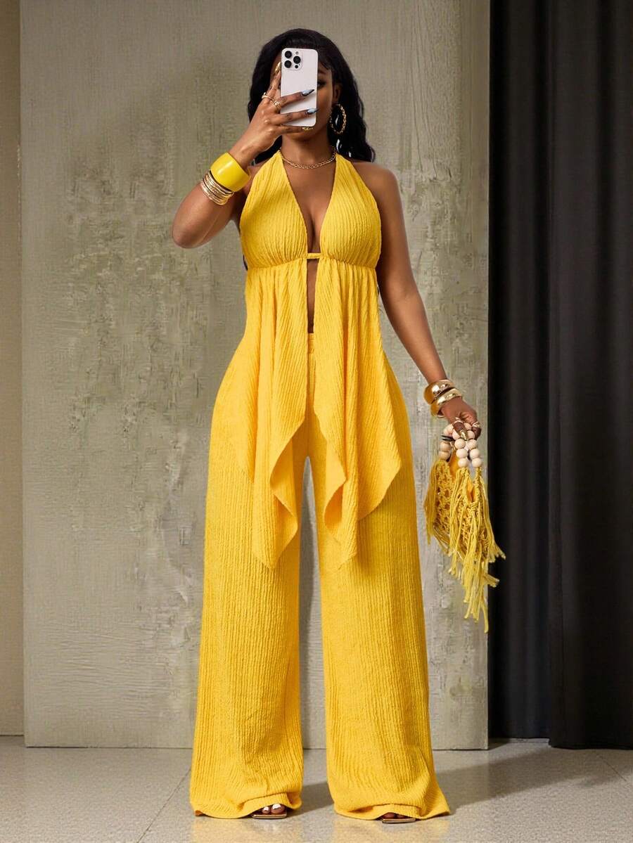 SHEIN BamGlam 新款Y2K夏季性感纯色镂空深V领两件套，性感火辣女孩必备，提花纯色背心，夏季时尚百搭背心，日常穿着，度假风沙滩装，假日旅行休闲装，适合度假、约会、下午茶、音乐节等场合，波西米亚风两件套，波西米亚夏季套装，沙滩两件套，黄色两件套，黄色连衣裙，沙滩黄色裤装，黄色女装，女士度假套装，女士夏季两件套