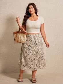 Elaquor 女士黑色圆领针织T恤和印花开衩裙两件套，加大码 - 彩色 - 查看 4