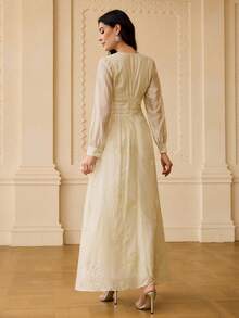 ZEYLAH WOMEN'S ELEGANT Sexy FLORAL EMBROIDERED FITTED WAIST DRESS Golf White Autumn - Apricot - View 4