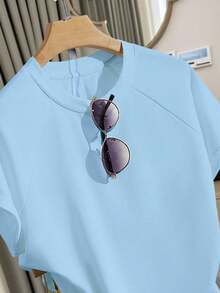 Resyla Plus Size Women Solid Color Round Neck Raglan Short Sleeve T-Shirt And Shorts Set - Navy Blue - View 4