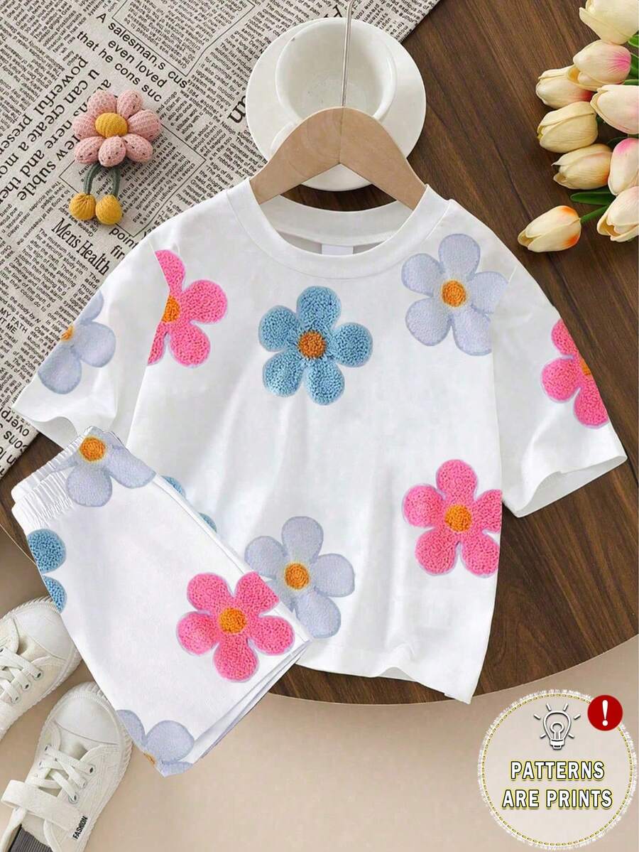 SHEIN 女童休闲时尚舒适简约花卉印花 T 恤和短裤套装，春夏 - 彩色 - 查看 1