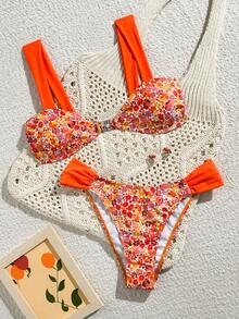 Swim Vcay Set de 2 piezas de traje de baño y shorts de baño con estampado aleatorio para mujer, conjunto de traje de baño elegante y casual para vacaciones en la playa - Multicolor - Ver 2
