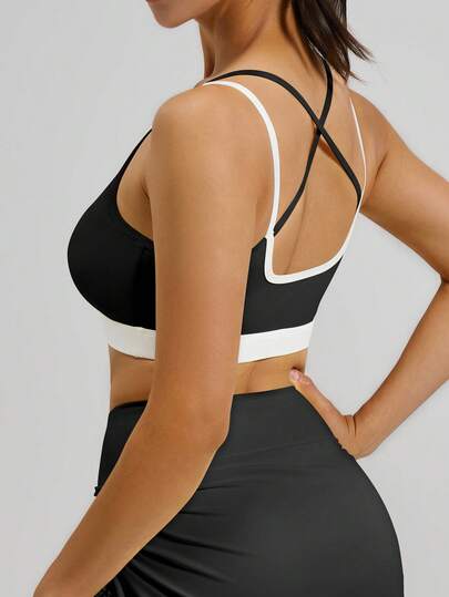 Top deportivo de yoga para mujer, espalda con tiras cruzadas, color sólido, con copas removibles