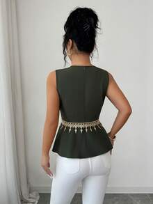 Elenzga Áo kiểu nữ cổ điển thanh lịch màu xanh quân đội, dáng chữ A xếp ly, thắt eo, viền hoa kim loại, phối màu tương phản, ôm sát, thích hợp cho lễ hội, đi làm, hẹn hò, phong cách retro sang trọng hàng ngày, váy nữ xuân/hè màu xanh lá cây nhạt, áo peplum nữ mùa hè, quần áo nữ màu xanh ô liu, áo peplum chất lượng cao, áo không tay nữ, áo nữ mùa hè, áo nữ - xanh quân đội - Xem 2