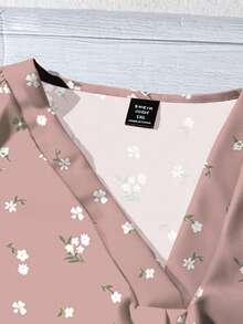 EMERY ROSE Plus Size Casual Minimalist Ditsy Floral Shirt, Suitable For Summer - Dusty Pink - View 4