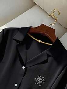 GlowEve CURVE Chemise décontractée à manches courtes, col rabattu, couleur unie pour femmes en été - Noir - Voir 4