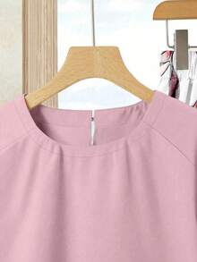 SHEIN RusticEase 女士度假休闲纯色上衣+印花半裙套装（2件套），女士夏季服装，夏季半裙套装，半裙上衣套装，女士半裙上衣套装，印花半裙套装 - 彩色 - 查看 3