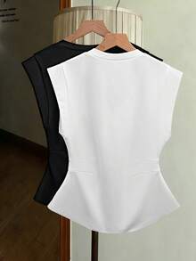 GlowEve 2pcs Women's Sleeveless V-Neck Ruched Waist Black & White Tank Top Set - Multicolor - View 2